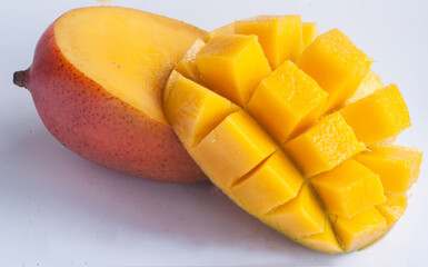 Cut mango