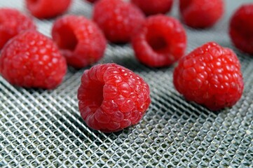 Juicy raspberries. Close-up 