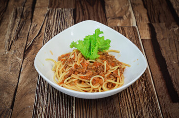 spaghetti with sauce
