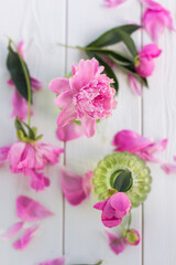 Pink fresh lowers in vase