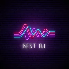 Poster Neon wave sign. Glowing abstract waves and text DJ on brick wall background. Dj music emblem. Vector illustration. © greens87