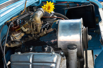 Image of the old car's engine. Rear location. Air cooling.