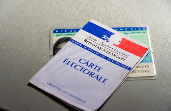 L'isle sur la sorgue ,vaucluse ,France . 05/21/2021 voting card or carte electorale with identity card