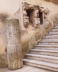 ARLES