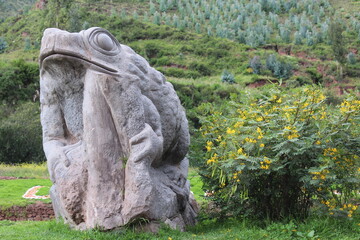Estatua de sapo.