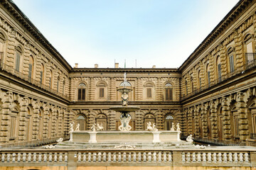 Obraz premium View of Palazzo Pitti from the Boboli Gardens