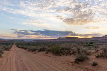 Fototapeta premium Desert camping sunrise in rural Utah