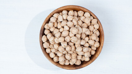 ヒヨコマメ（雛豆、英名： Chickpea、 学名：Cicer arietinum） © mimi@TOKYO