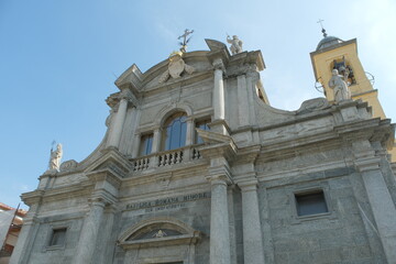 Fototapeta na wymiar La chiesa di San Giorgio a Como, Italia.