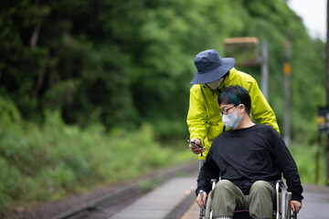 【車椅子】（男性）冒険の旅