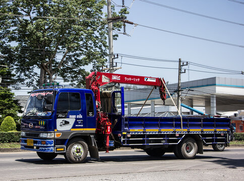 Hino Crane Truck