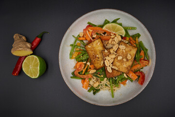 Healthy asian salad with tofu