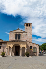 Fototapeta na wymiar church of santa maria infraportas in foligno in the city center