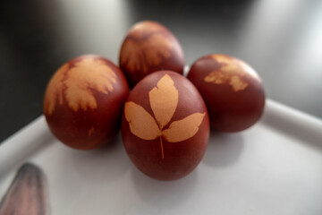 natural print on easter eggs