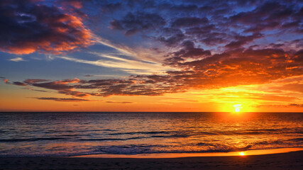 Fototapeta na wymiar Sunset in the Seychelles, Indian Ocean