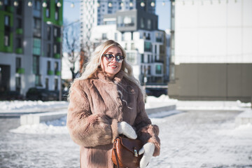 Fototapeta na wymiar Beautiful russian girl from siberia portrait in winter