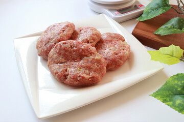 ハンバーグの形成