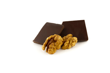 Walnut kernels and two dark chocolate bars