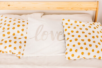 pillows for the bed, interior design, room design