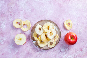 Obraz na płótnie Canvas Homemade sun-dried organic apple slices.