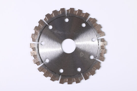Diamond blade for universal cutting grinder (concrete)