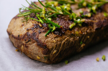 roast beef with herbs slices