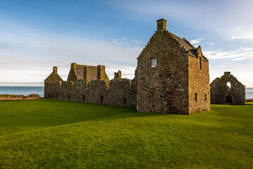 View of the ruins of the 13th century Dunnottar Castle, Stonehaven, Scotland.