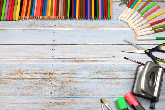 School supplies placed by categories - Powered by Adobe