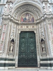 Obraz premium Tor der Kathedrale Santa Maria del Fiore (Florenz)