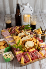 picada tradicional argentina con variedad de fiambres!!!