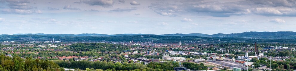 Fototapeta na wymiar Osnabrück-Panorama vom Piesberg