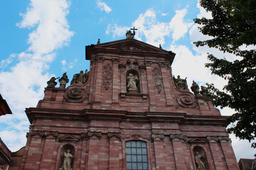 Fototapeta na wymiar Heidelberg's old historic building against a clear sky
