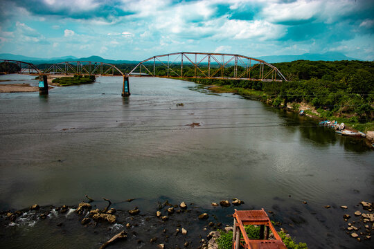 rio lempa El Salvador 