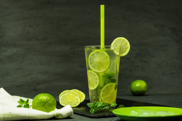 Cool drink with lime, ice and mint