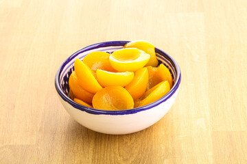 Canned apricot – sweet light dessert