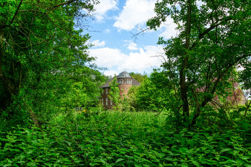 Obraz premium Historisches Herrenhaus bei Meerbusch Ossum
