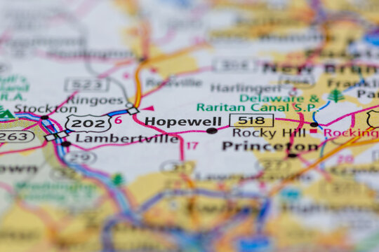 05-24-2021 Portsmouth, Hampshire, UK, Hopewell New Jersey USA Shown On A Geography Map Or Road Map