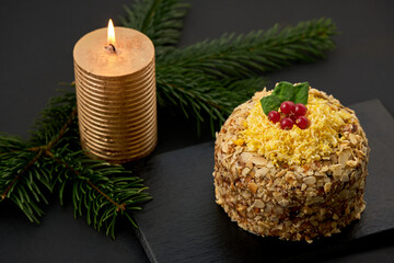 New Year's tartare in walnut paneled