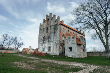 Fototapeta na wymiar Ruines of Georgenburg castle in Chernyakhovsk, Kaliningrad region