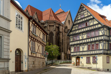 Fachwerkhäuser im historischen Arnstadt in Thüringen