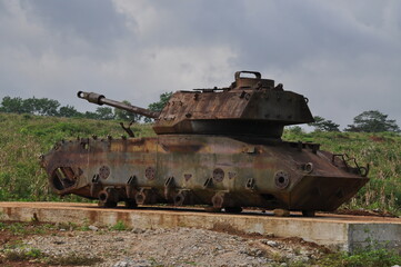 Fototapeta na wymiar American tank on the former Khe Sanh Combat Base, Vietnam