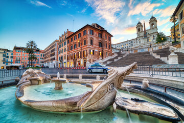 Fototapeta na wymiar Spanish Steps and Fountain on Piazza Di Spagna in Rome