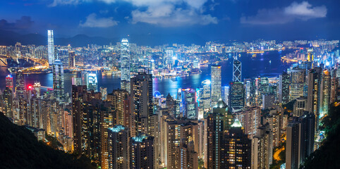 Naklejka premium Victoria Harbor of Hong Kong city at night