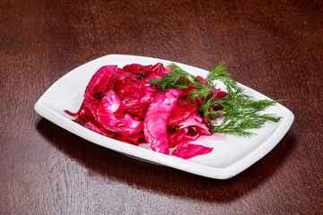 Pickled red cabbage with dill