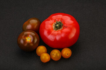 Tomato mix - red, yellow and cumato