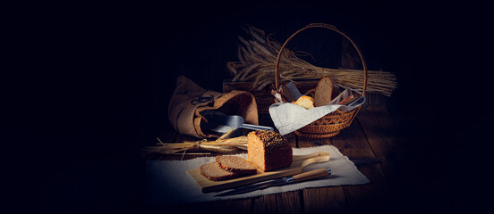 Moist wholemeal bread, crushed or ground whole grain