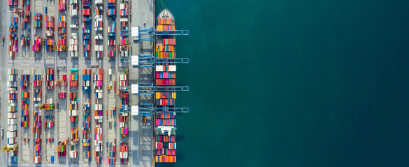 Aerial view container ship in port at container terminal port, Ship of container ship stand in terminal port on loading, unloading container, Commercial cargo ship in sea port. - obrazy, fototapety, plakaty