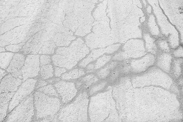 Naklejka premium crack on the ground white background / abstract white vintage background broken texture