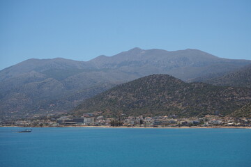 Fototapeta na wymiar Kamieniste wybrzeże na Krecie, Grecja