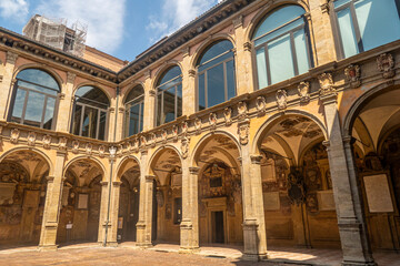 Fototapeta na wymiar The library of Archiginnasio in Bologna